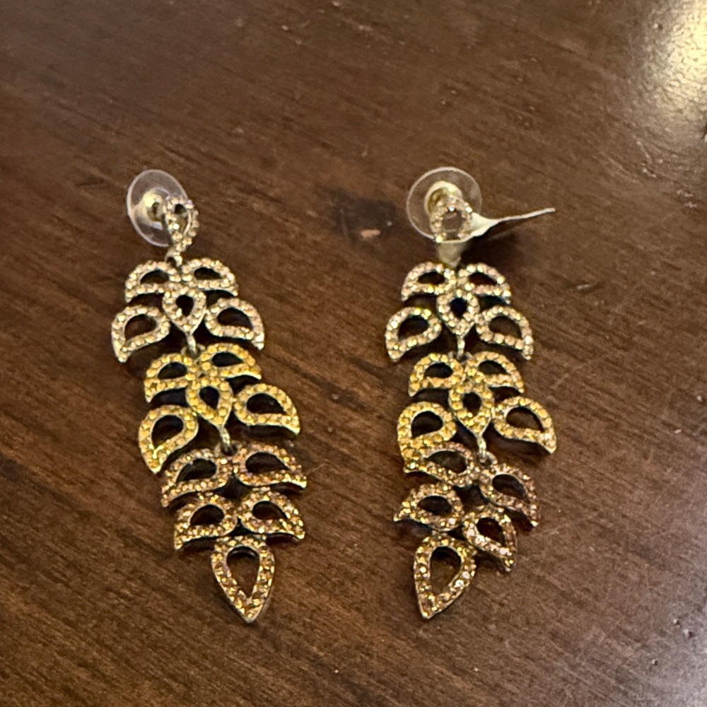 Elegant Gold Leaf brown ombré Drop Earrings